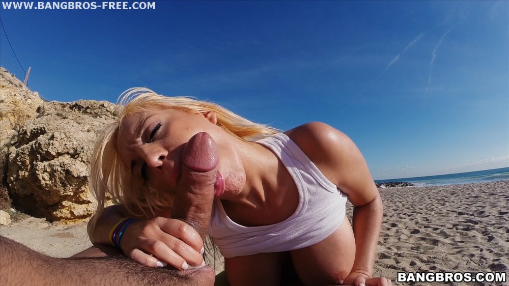 Blondie Fesser - Bubble-butt Beach | Picture (589)