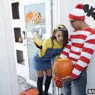 Evelin Stone in 'Evelyn Stone Gets A Treat'