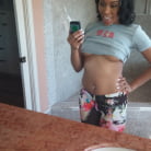 Yasmine De Leon in 'Thick Ebony swallows all of that cum'