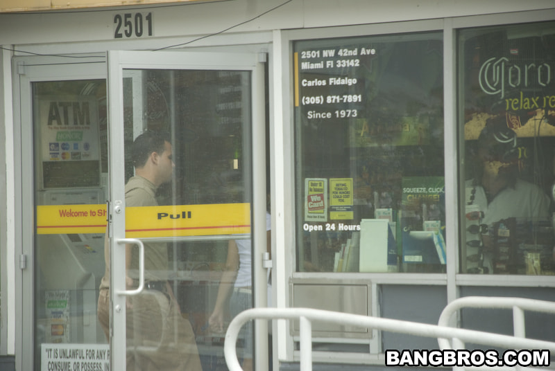 Gas Station Sucking!