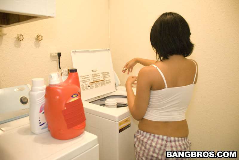 Sex In The Laundry Room