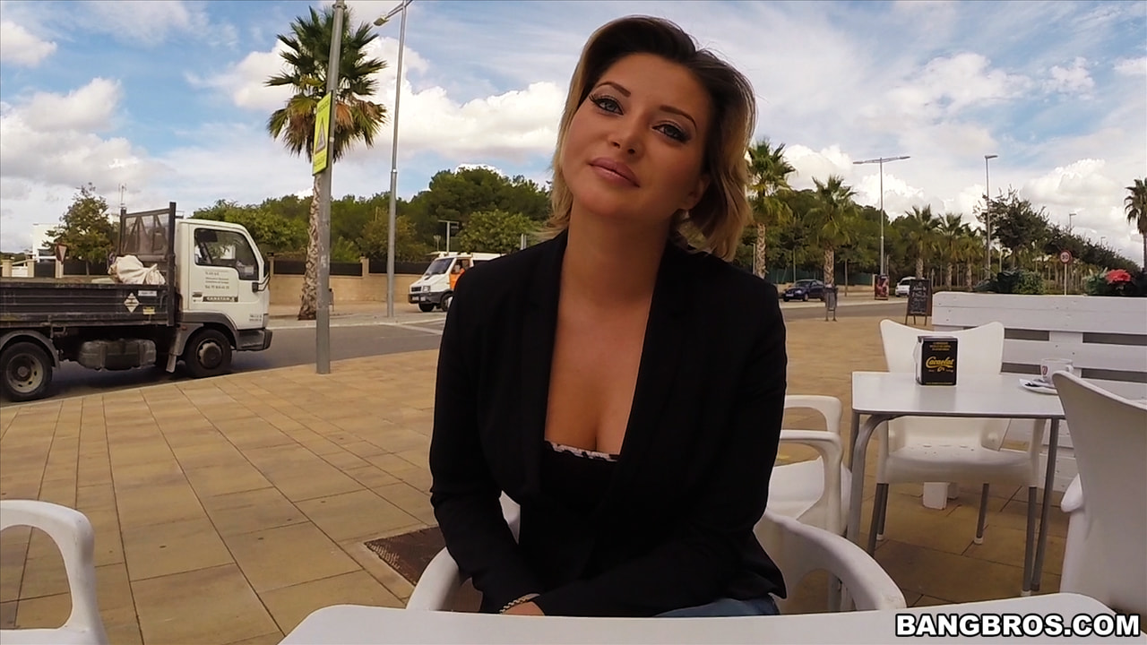 Russian Babe Takes A Public Anal Pounding