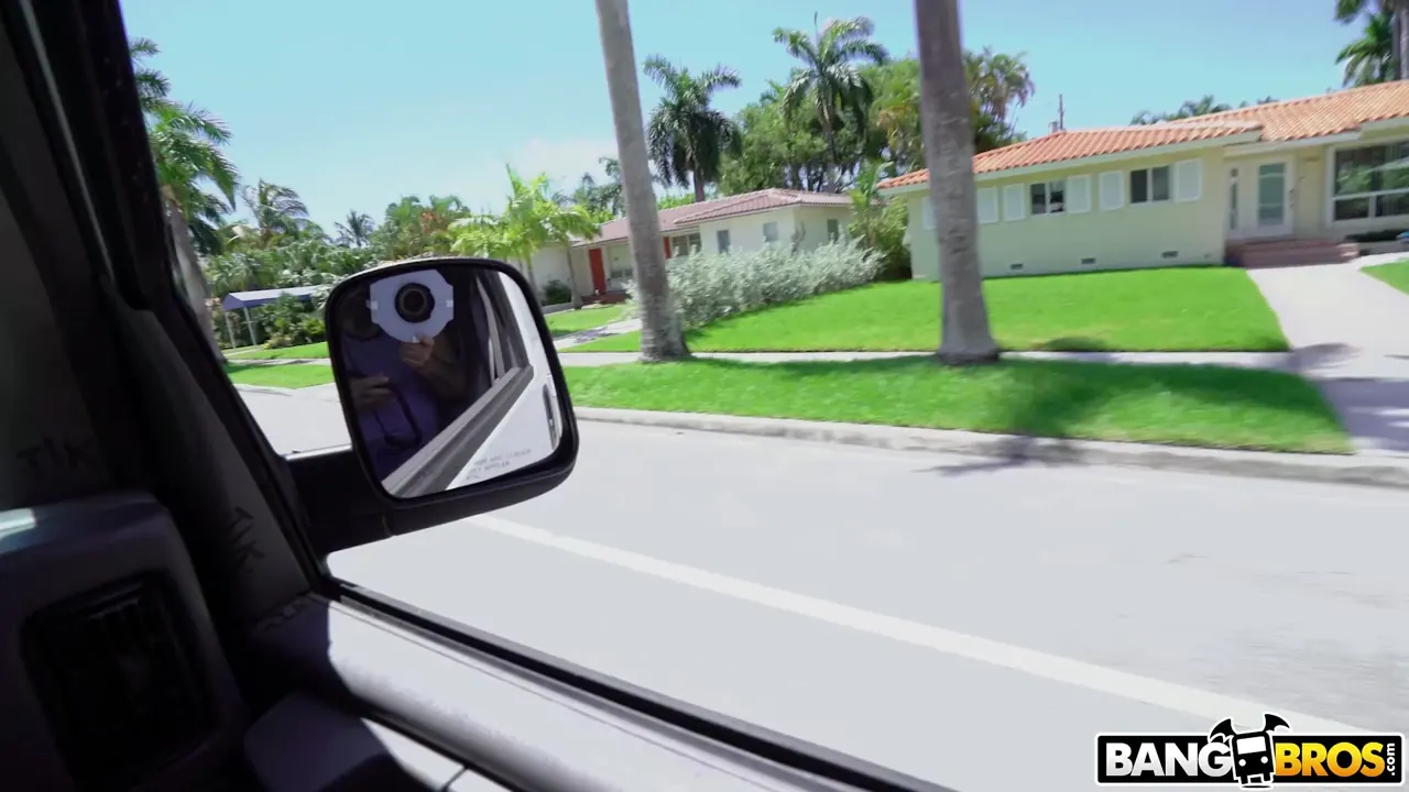 Annabel Redd - Busty Red Head Is Today's Treat | Picture (1)