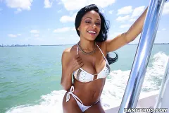 Anya Ivy - Ebony Girl Fucked On A Boat In MiamiBeach! | Picture (15)