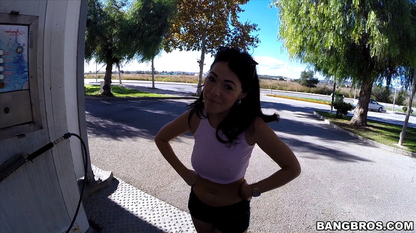 Big Ass bouncing on the cock in public