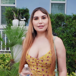 Bonnie's Cleavage
