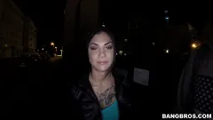 Bonnie Rotten - Bonnie Rotten Squirts In Public! | Picture (1)