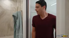 Bree Brooks - Exprimiendo las bolas azules | Picture (159)