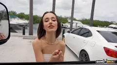 Christina Sage - Christina da un paseo en el autobús | Picture (252)