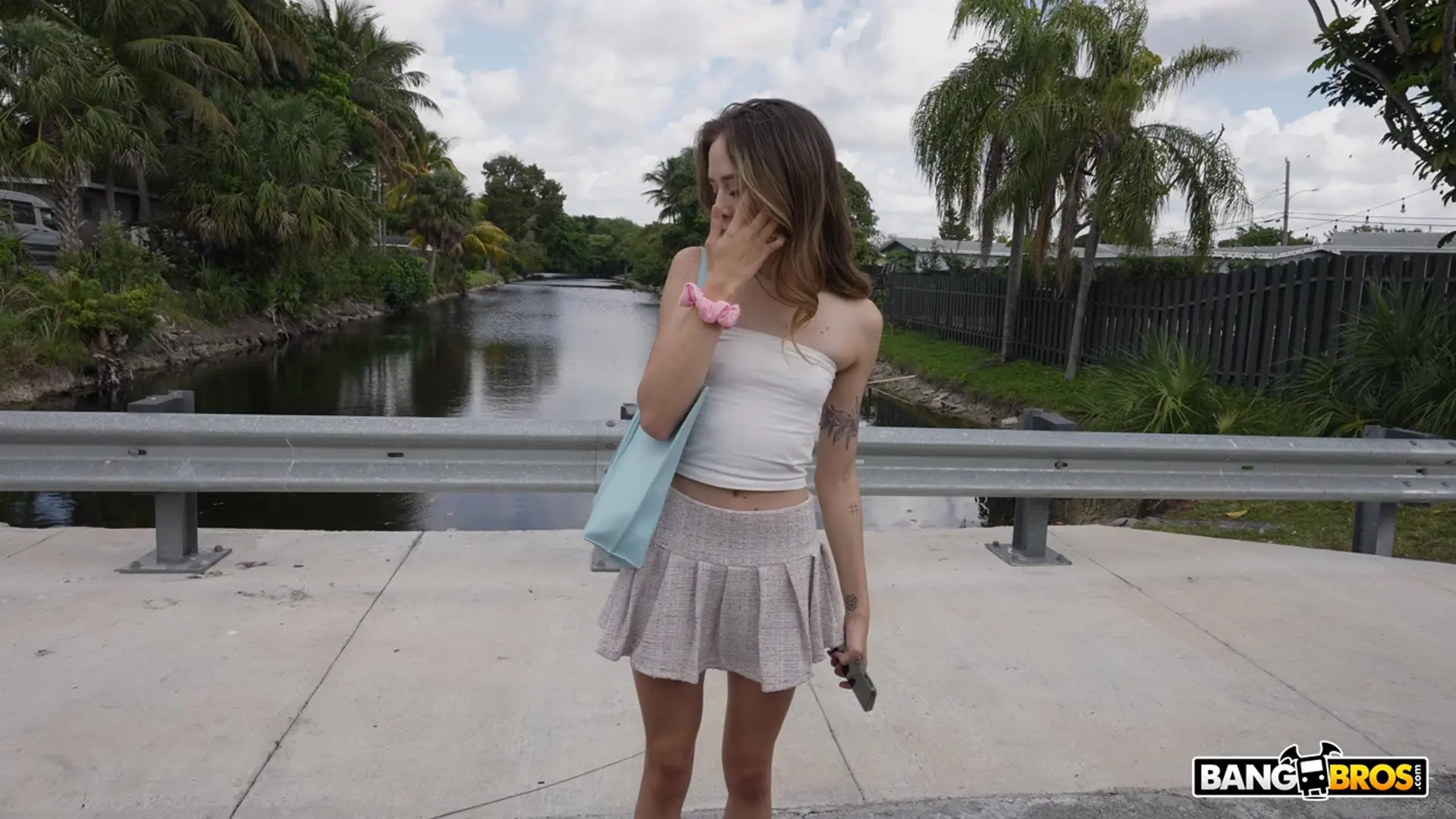 Daisy Fox - How Does the Fox Moan | Picture (162)