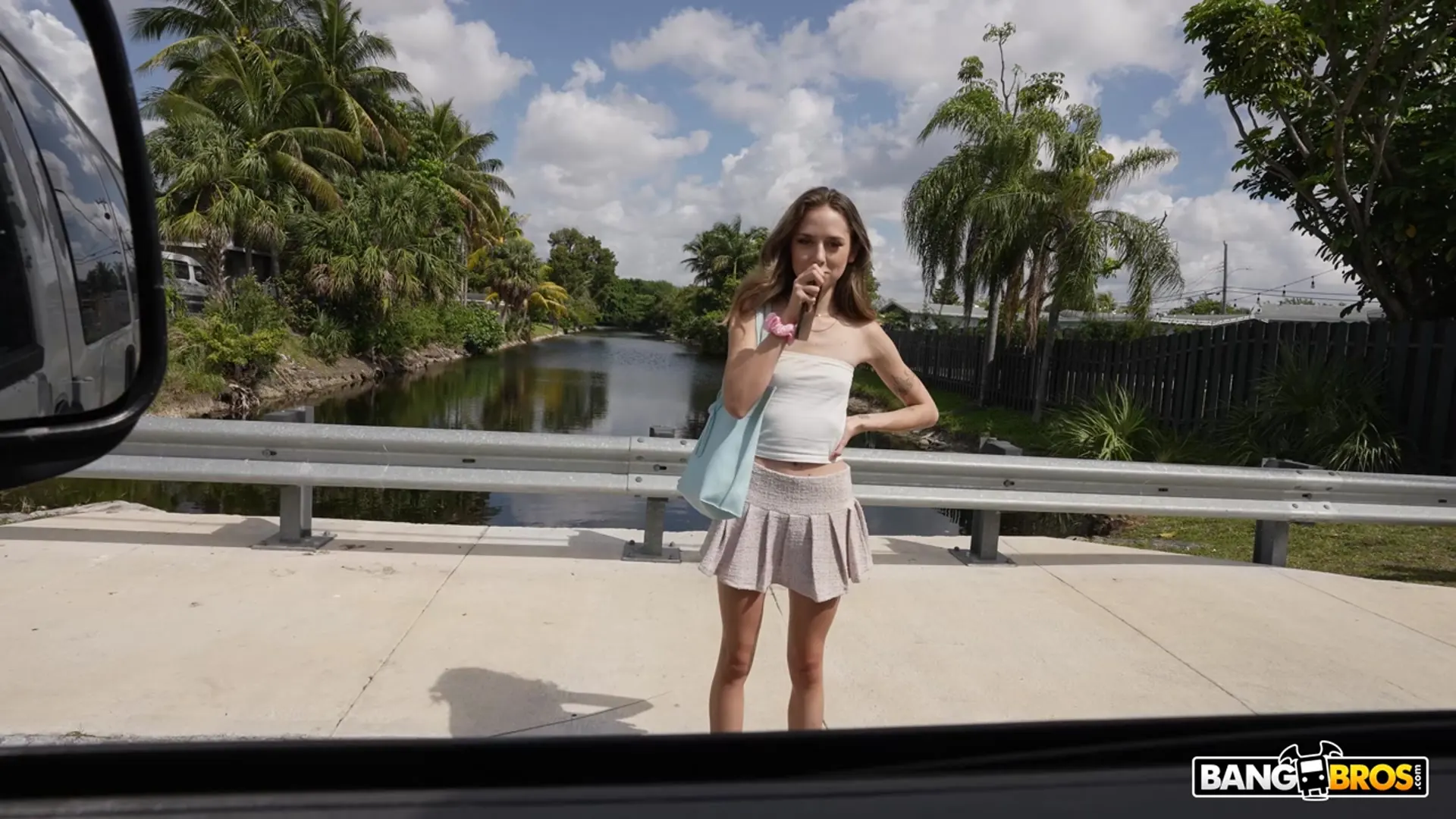 Daisy Fox - How Does the Fox Moan | Picture (216)