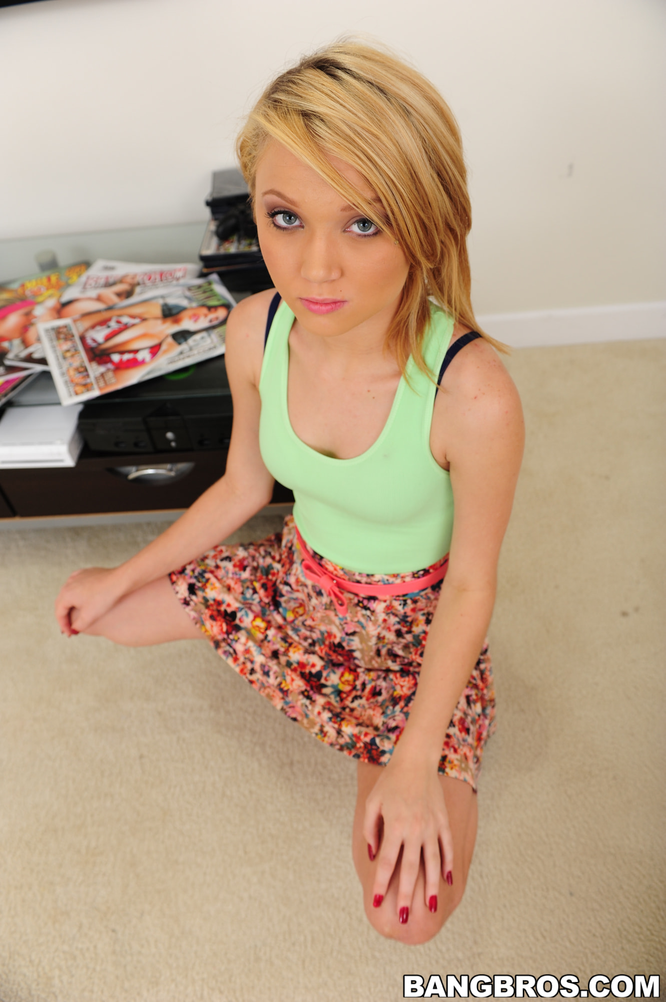 Dakota gets a mouth full