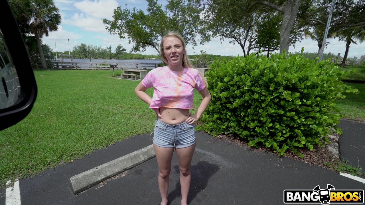 Shy Southern Chick is a Low Key Freak