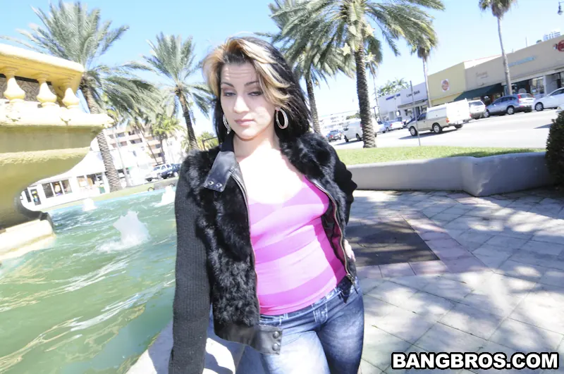 Gina Hulk - El culo regordete cubano | Picture (12)