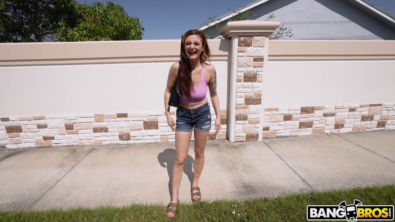 Harper Loves Money and Anal