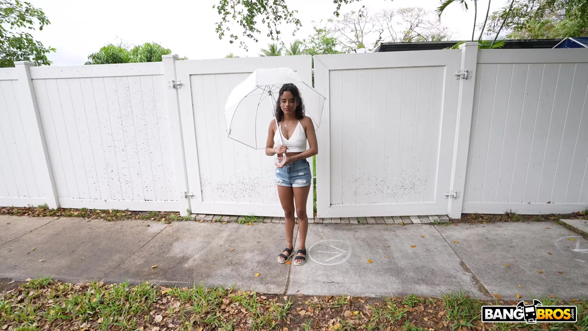 Isabella Jules - Oh Isabella She Going | Picture (59)