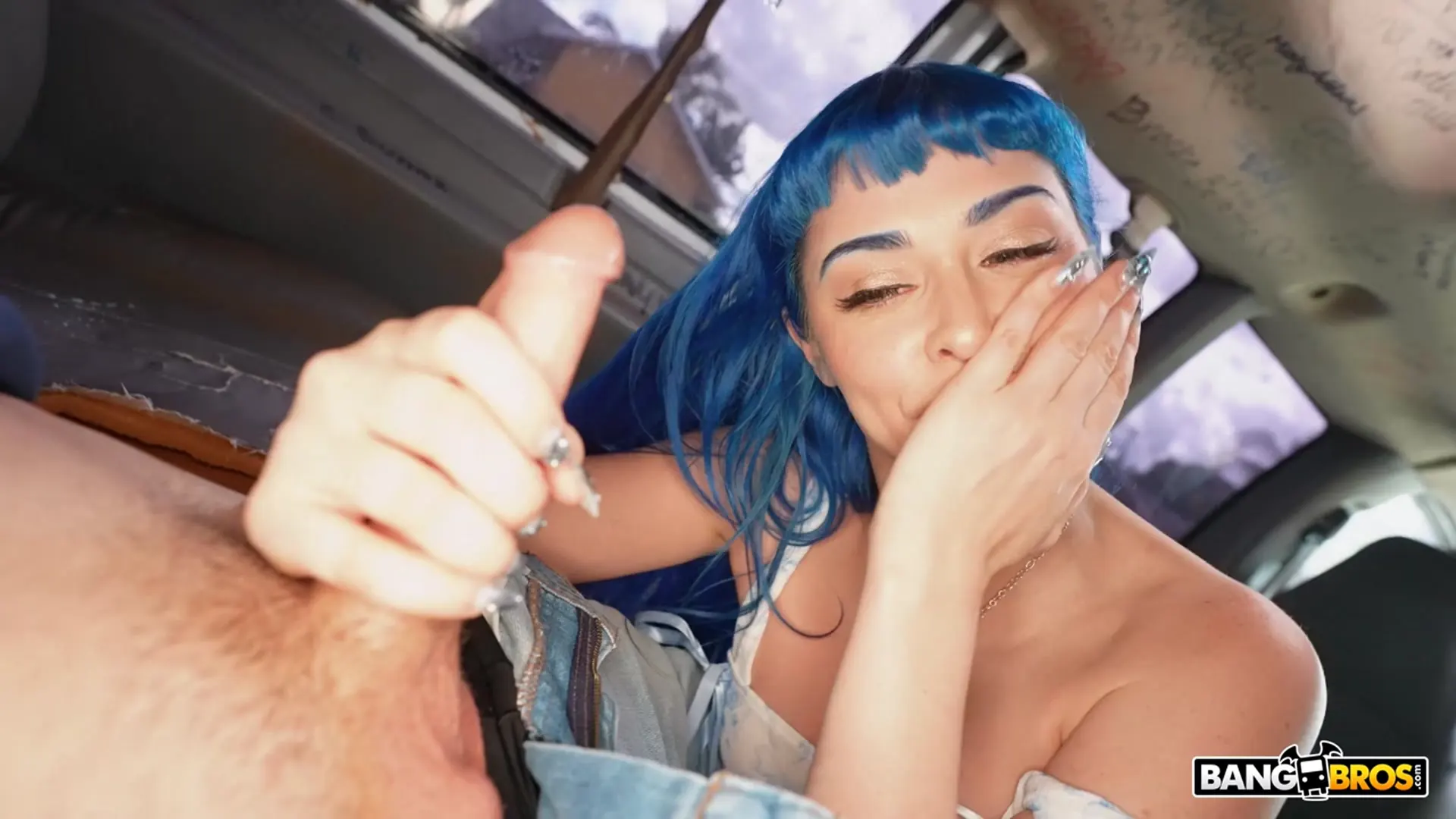 Jewelz Blu - Award Winning Pussy Makes 3 Men Cum | Picture (702)