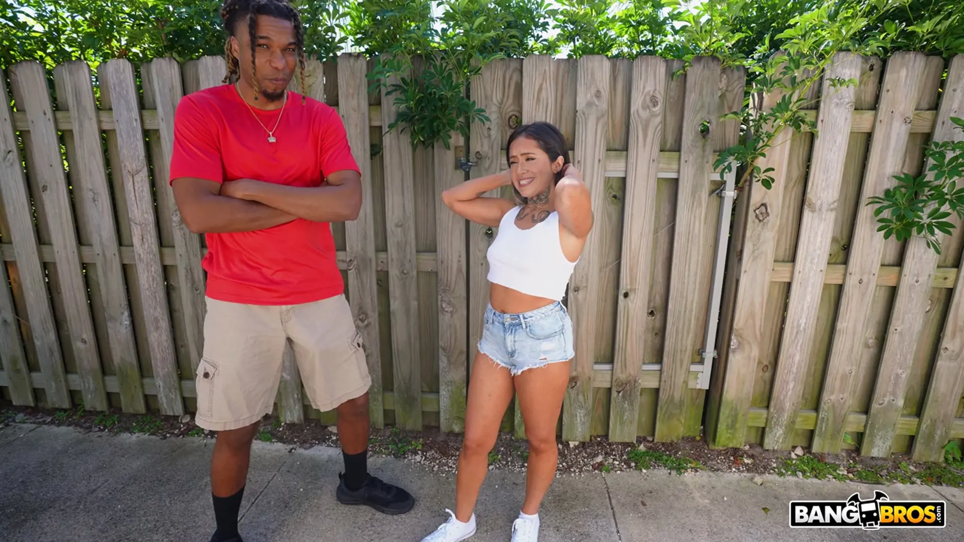 JJ Gold - The Girl with the Neck Tattoo | Picture (240)