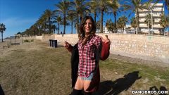 Julia Roca - Fucking at the beach! | Picture (165)