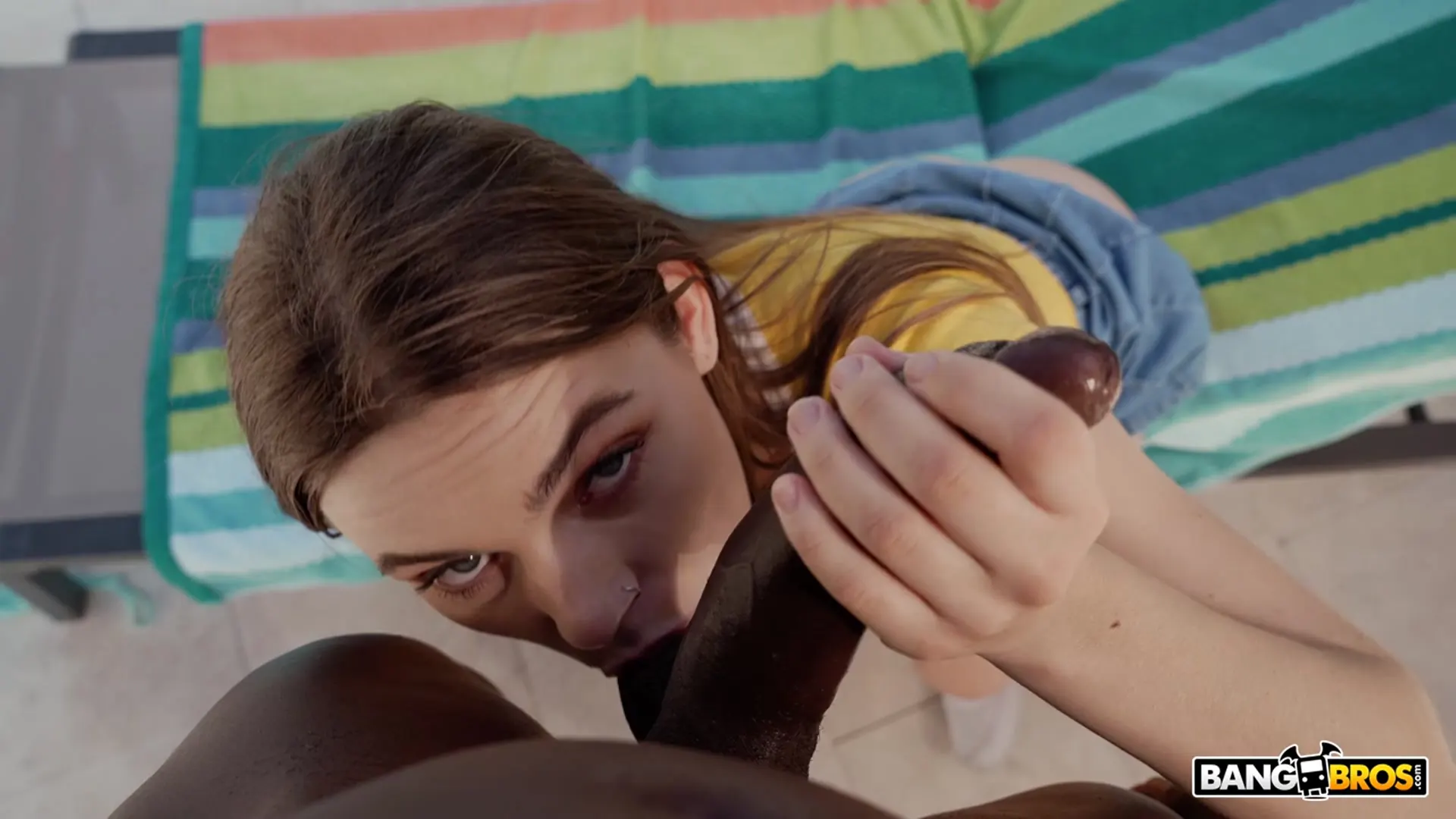 Juniper Ren - Young Pussy By The Pool | Picture (315)