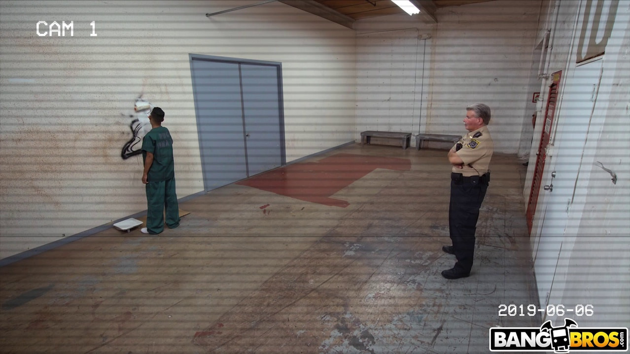 Kailani Kai Fucks Inmate