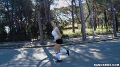 Katerina - Busty Katrina Goes For A Jog | Picture (34)