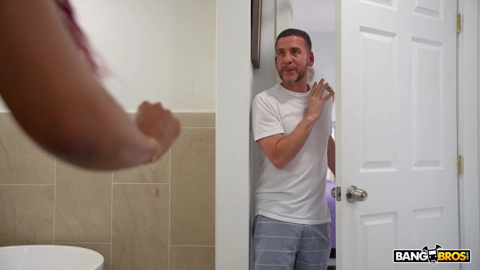 Kay Kay - An Oh Kay Kay Roomate! | Picture (153)