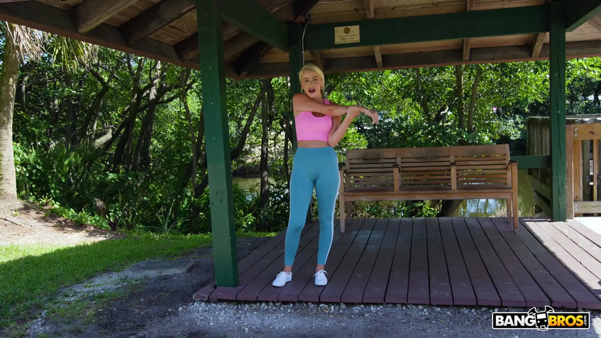 Kenzie Snow - The Snowfall On The Bus | Picture (64)