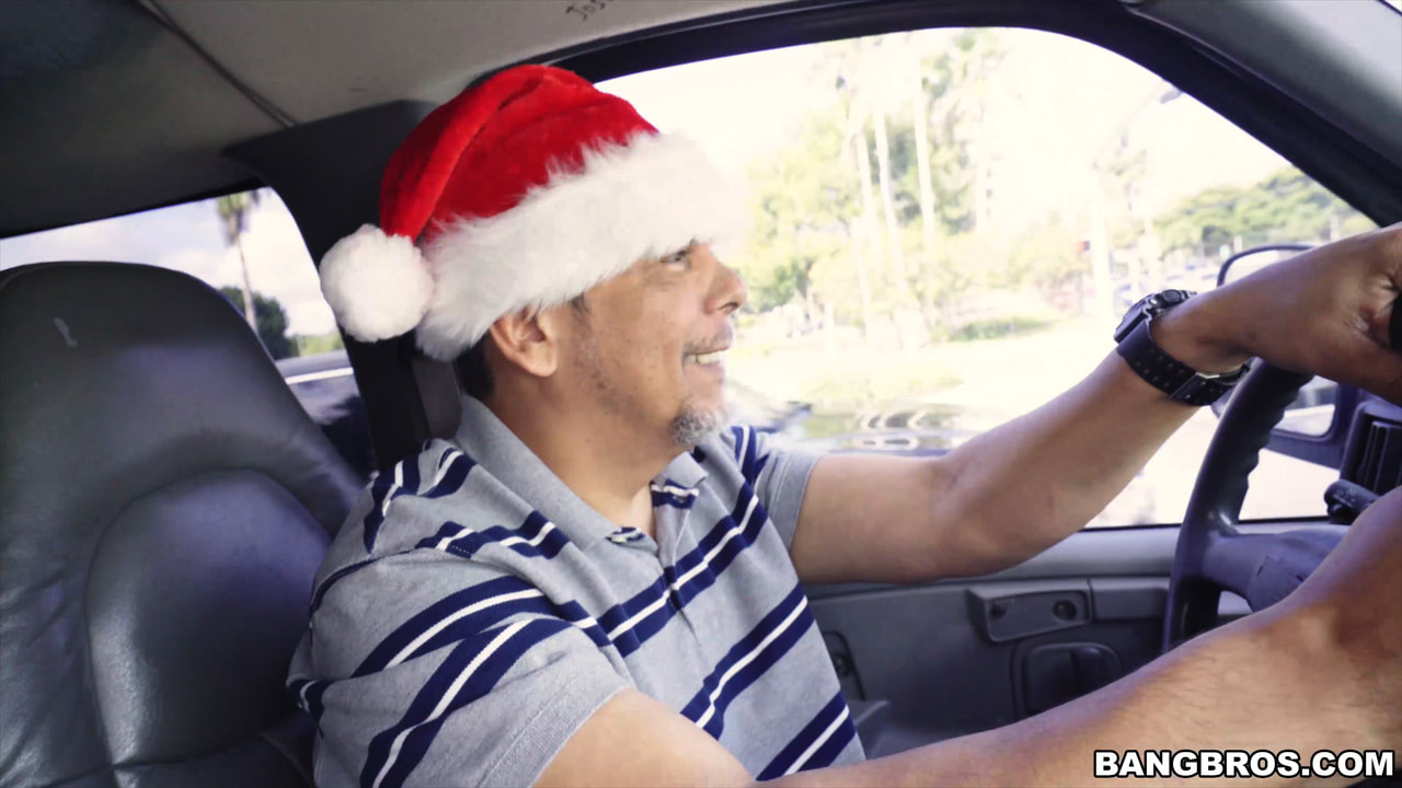 Giving Back To Santa