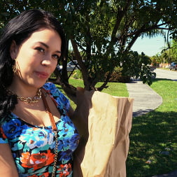 Cuban Babe deserving of dick gets picked up