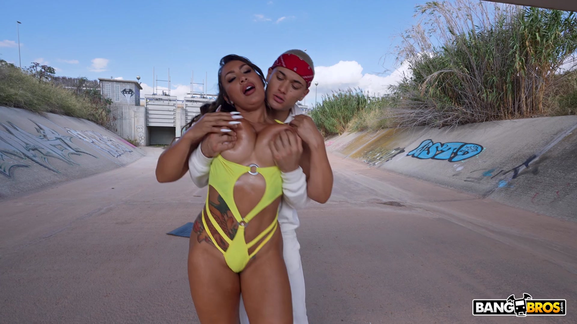 Colombia's finest anal booty