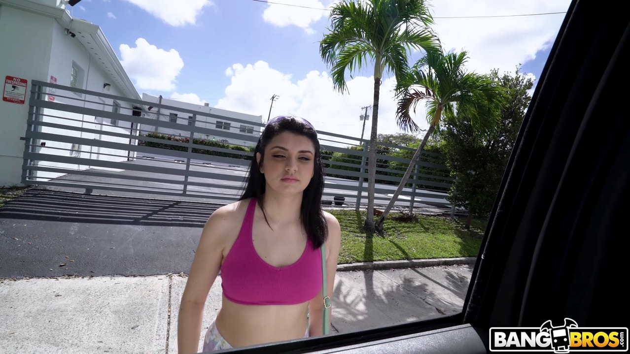 Internet Hoe Takes It In The Ass