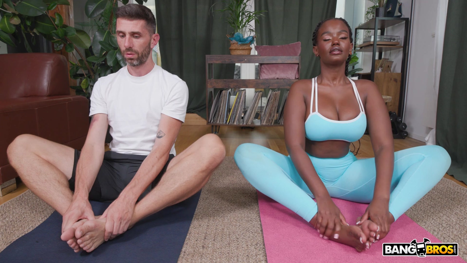 Black Yoga Luv