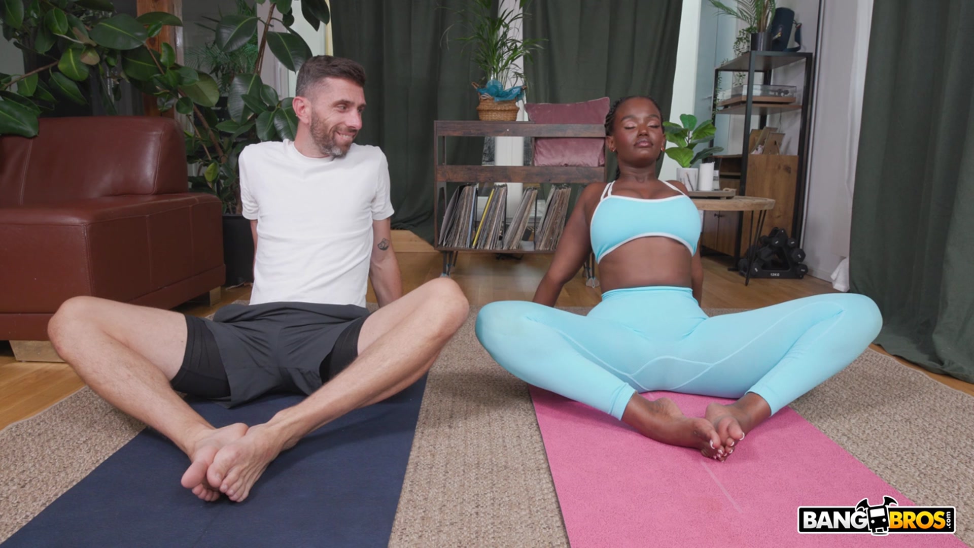 Black Yoga Luv