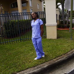 Lexxi Deep gets back into the business