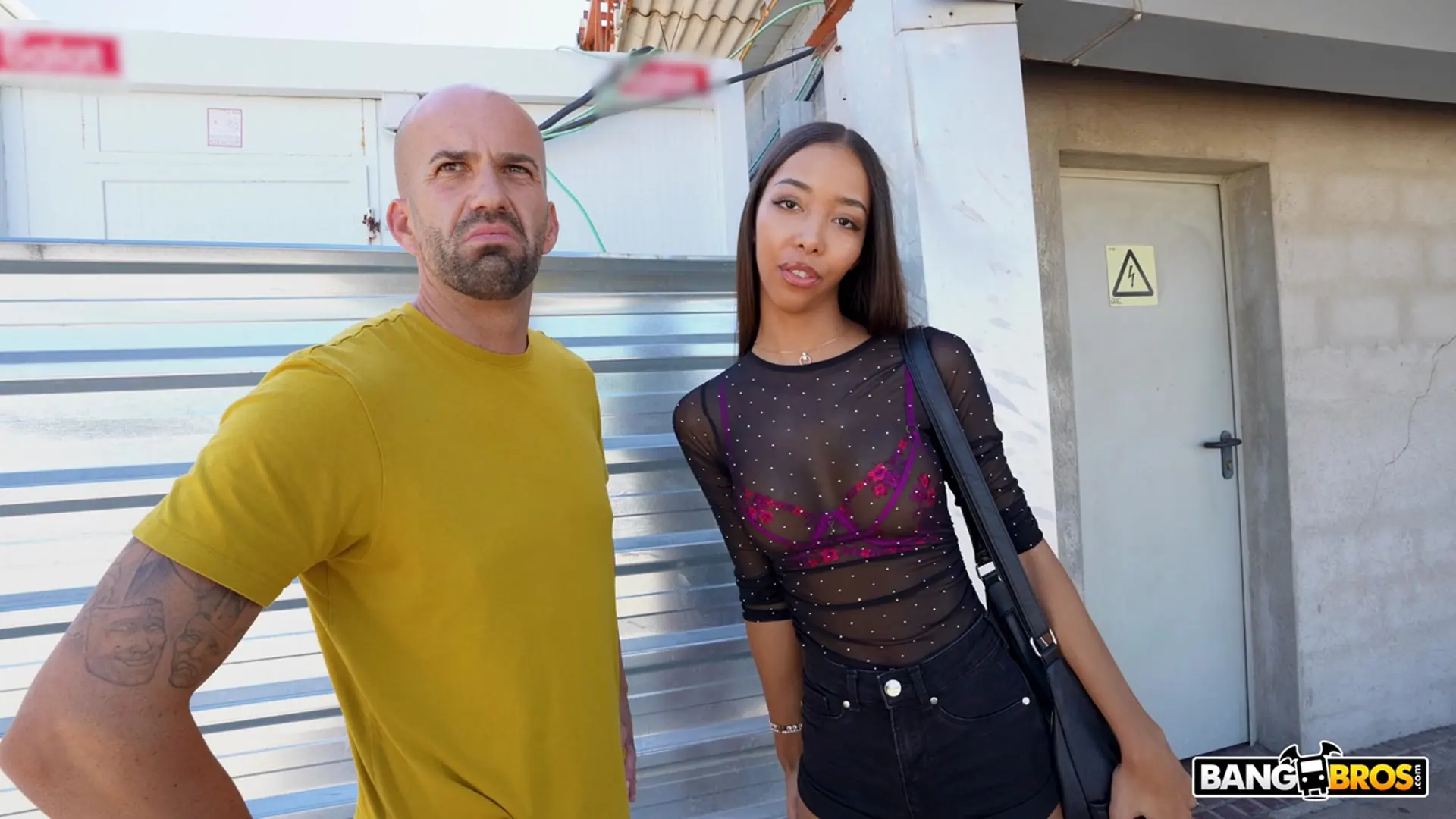 Lia Lin - Fucked Under the Bridge | Picture (46)