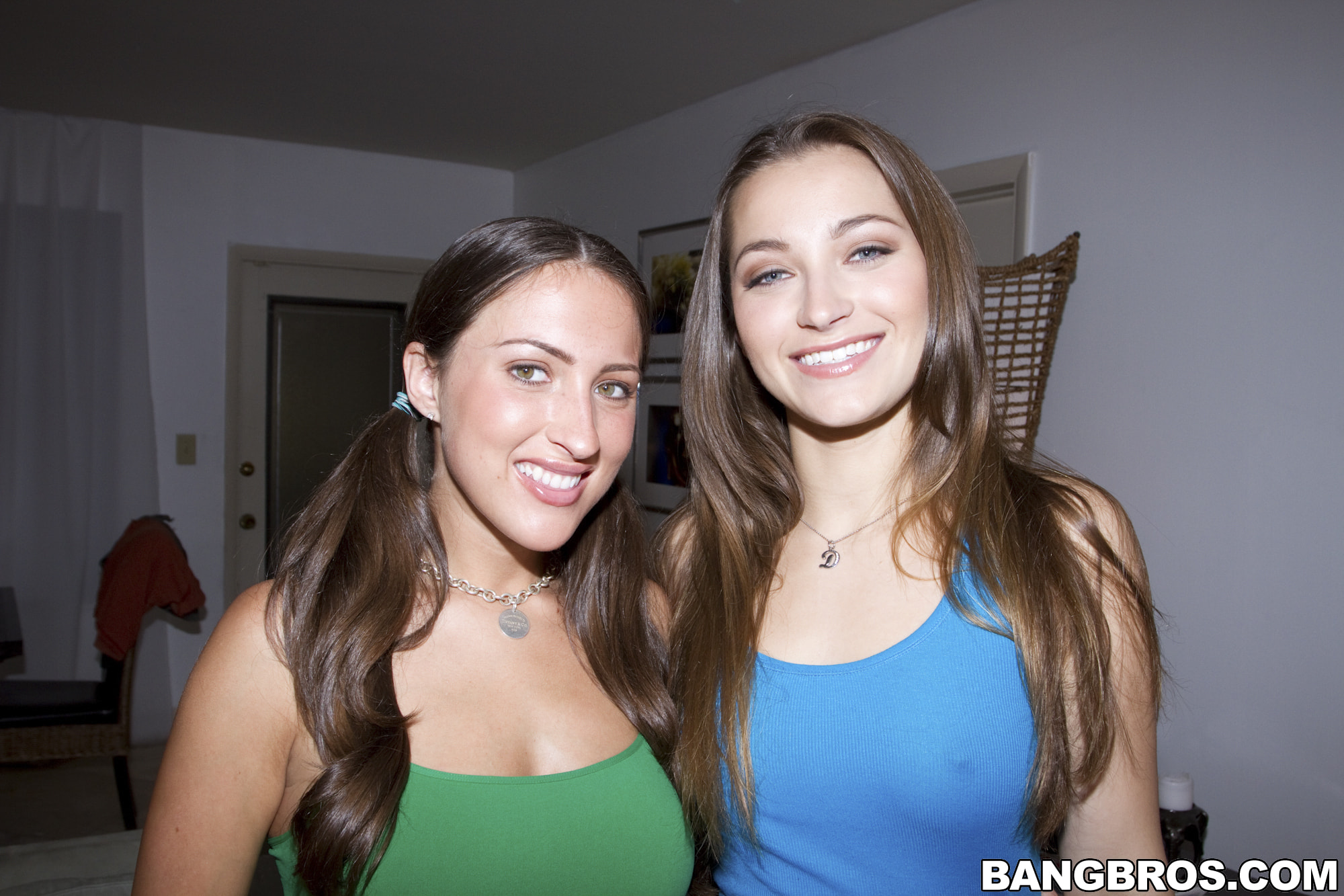 My first Lesbian Experience