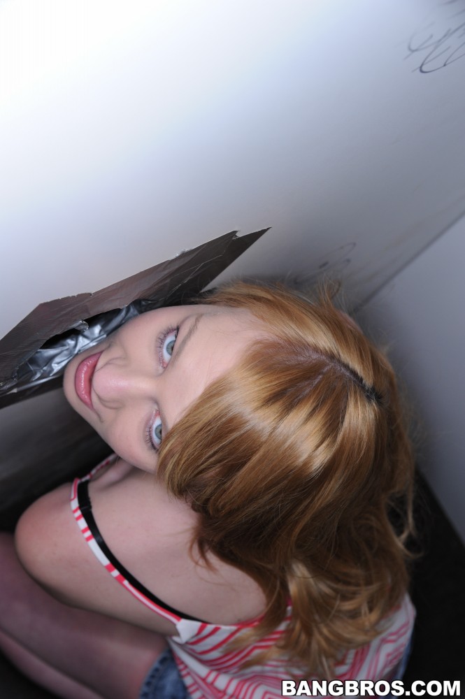 Maci More - Her first gloryhole sucking and fucking | Picture (3)