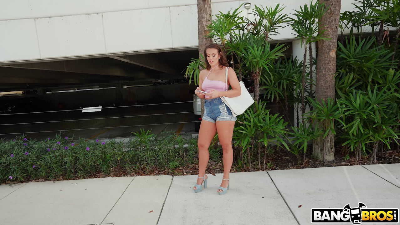 Mandy folla para comprar una casa