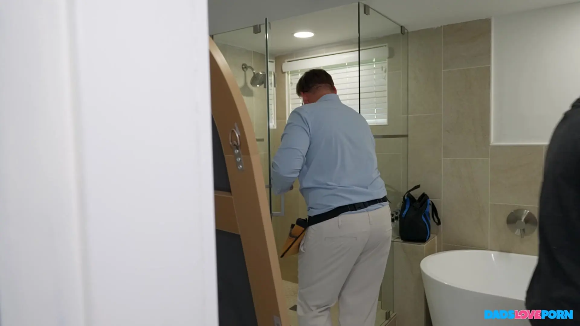 Melztube - Handyman Surprise | Picture (94)