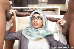 Mia Khalifa - Mia Khalifa's First Monster Cock Threesome | Picture (22)