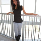 Nadia Nicole in 'Knockout'