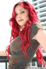 Neesa - Red-Head Blows My Mind! | Picture (10)