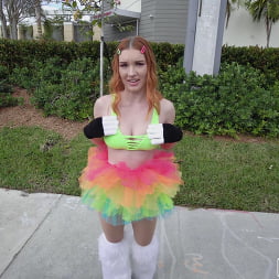 Raver Opal Gets On The Bus To Fuck