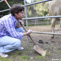 Getting Pussy On the Ranch!