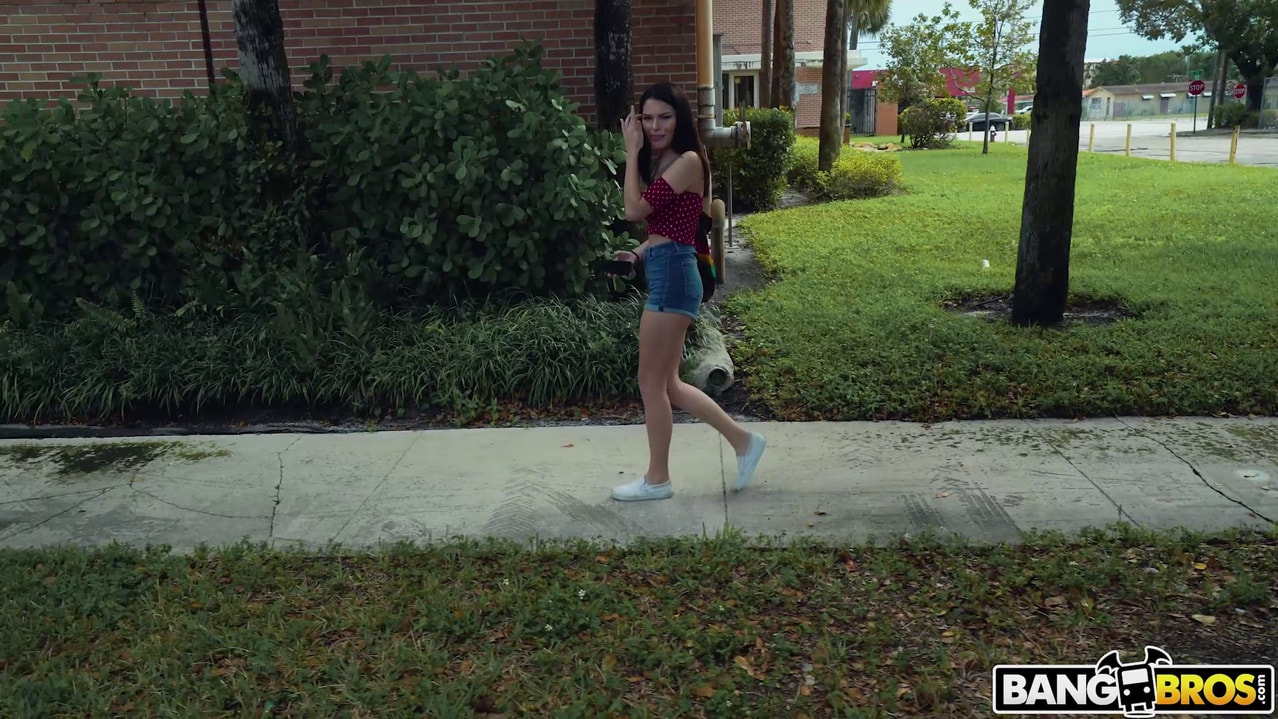 Cheating Girlfriend Fucks For Cash
