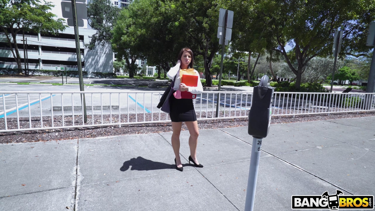 Kinky Lawyer Fucks For Cash
