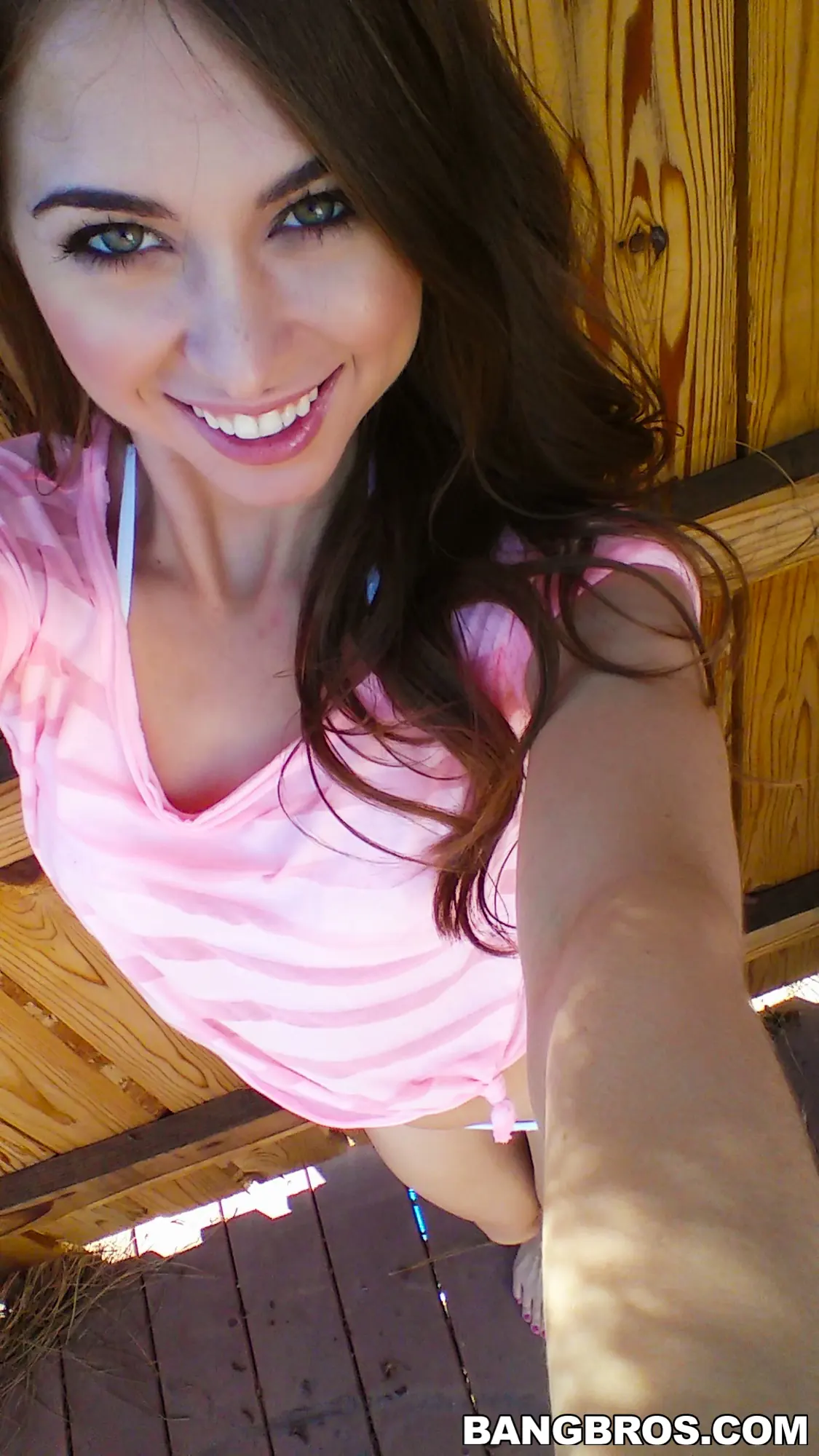 Riley Reid - A la pequeña Riley Reid le encantan las pollas negras grandes | Picture (63)