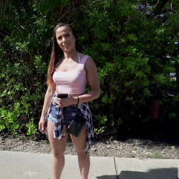 Big Booty Hottie Fucks on The Bus
