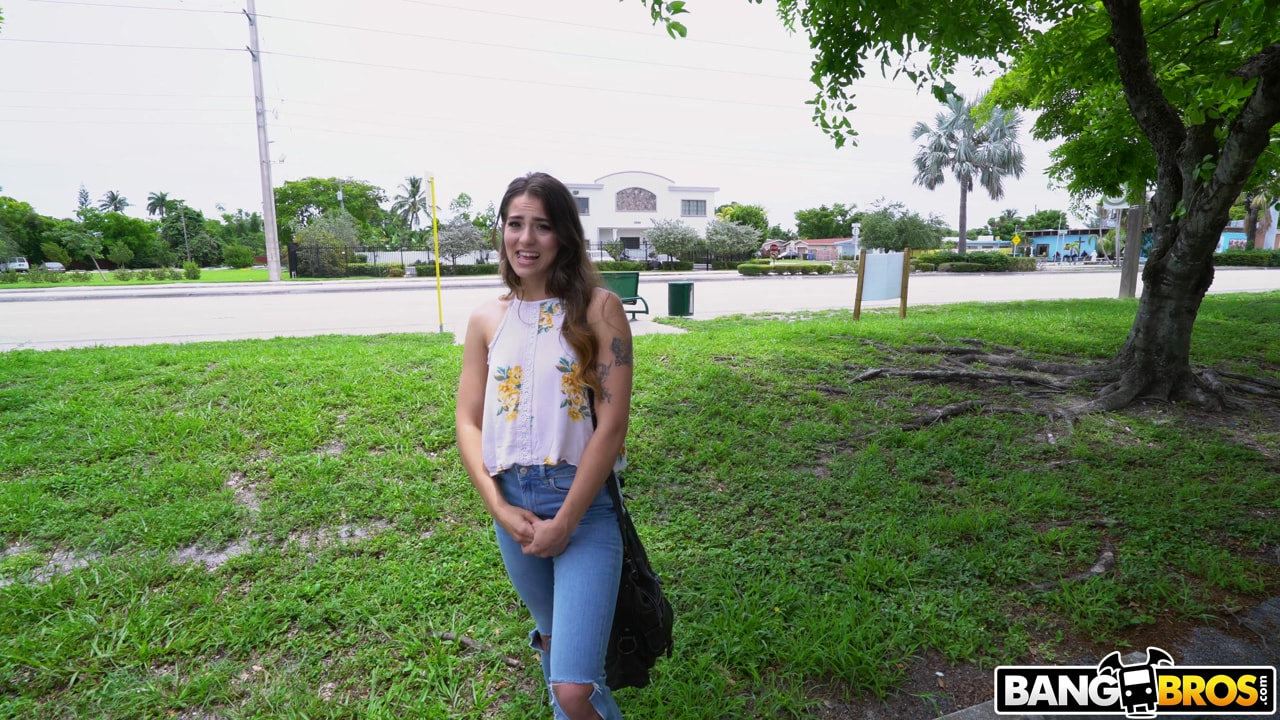 Money Loving Latina Takes A Ride